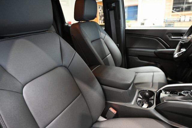 new 2025 Chevrolet Colorado car, priced at $43,995