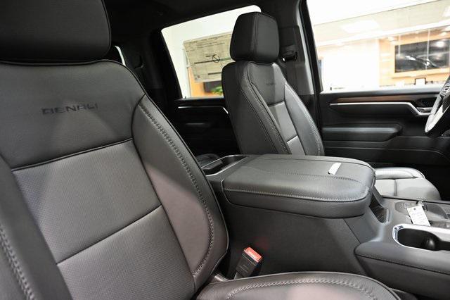 new 2025 GMC Sierra 2500 car, priced at $81,100