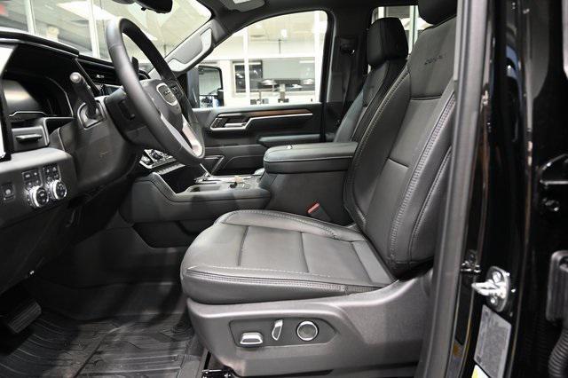 new 2025 GMC Sierra 2500 car, priced at $81,100