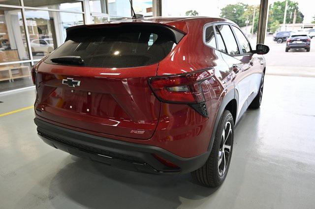 new 2025 Chevrolet Trax car, priced at $23,895