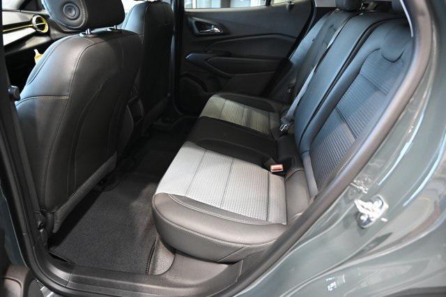 new 2025 Chevrolet Trax car, priced at $23,095