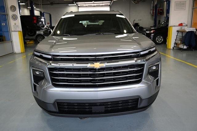 new 2025 Chevrolet Traverse car, priced at $43,195