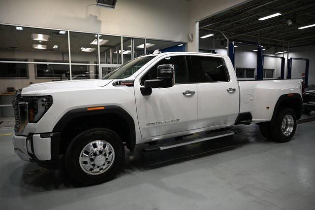 new 2025 GMC Sierra 3500 car, priced at $89,884