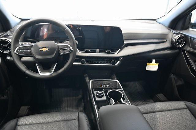 new 2026 Chevrolet Equinox car, priced at $30,795