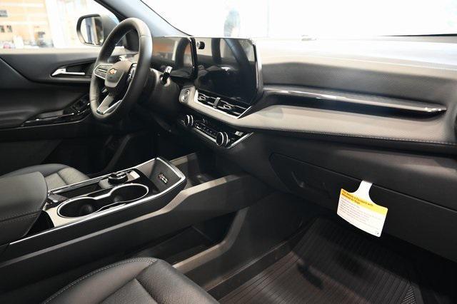 new 2026 Chevrolet Equinox car, priced at $30,795