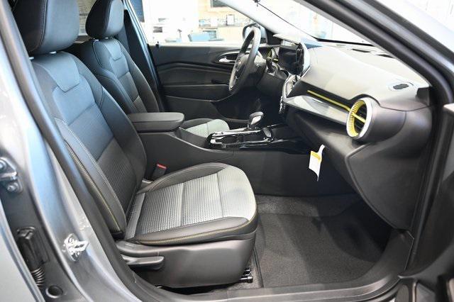 new 2025 Chevrolet Trax car, priced at $23,195