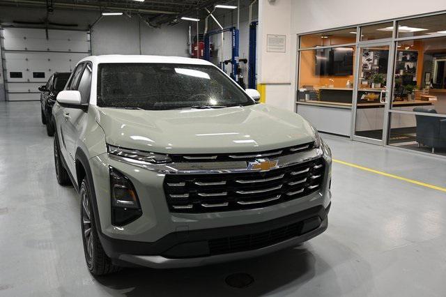 new 2025 Chevrolet Equinox car, priced at $28,990