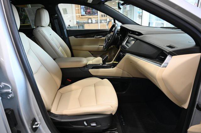 used 2019 Cadillac XT5 car, priced at $26,900
