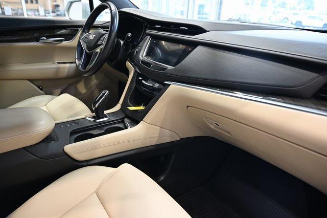 used 2019 Cadillac XT5 car, priced at $26,900