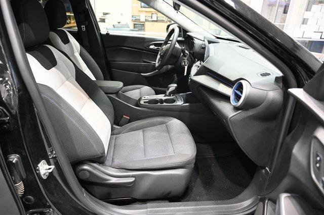 used 2024 Chevrolet Trax car, priced at $20,000