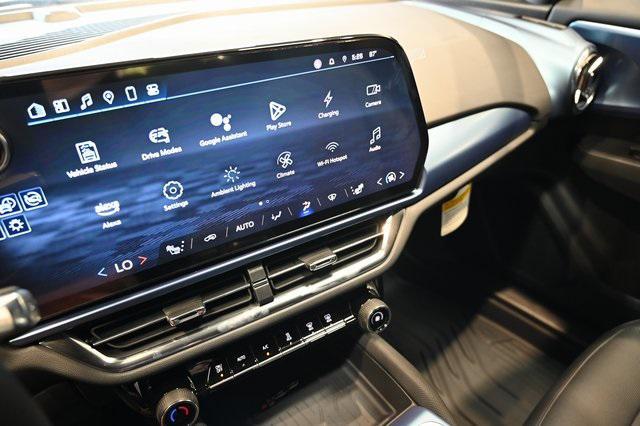 new 2025 Chevrolet Equinox EV car, priced at $36,515