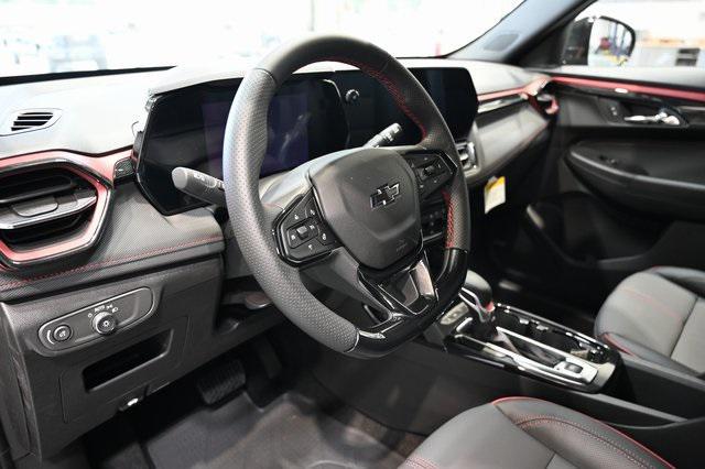 new 2025 Chevrolet TrailBlazer car, priced at $32,395