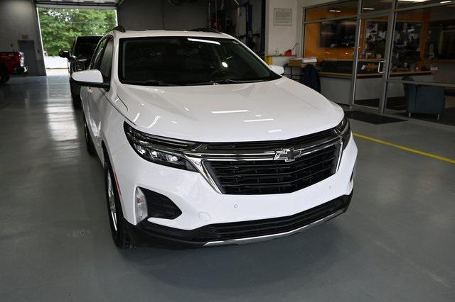 used 2022 Chevrolet Equinox car, priced at $22,900