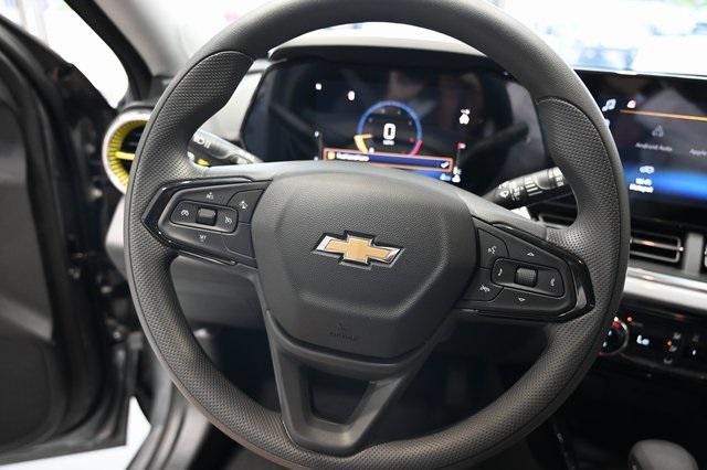 new 2025 Chevrolet Trax car, priced at $23,095