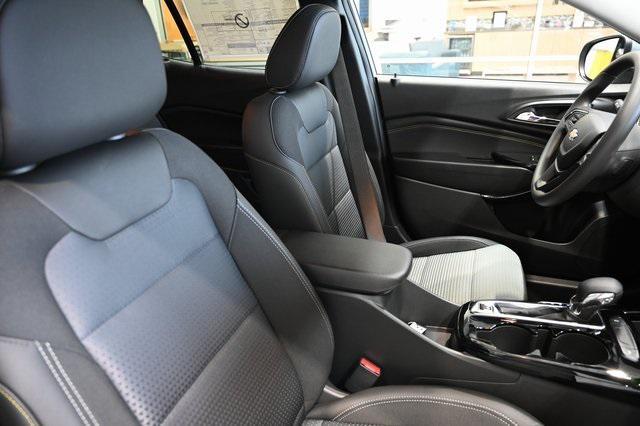 new 2025 Chevrolet Trax car, priced at $23,095