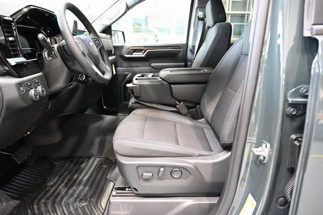 new 2025 Chevrolet Silverado 1500 car, priced at $44,490