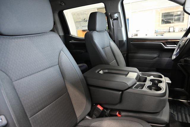 new 2025 Chevrolet Silverado 1500 car, priced at $44,490