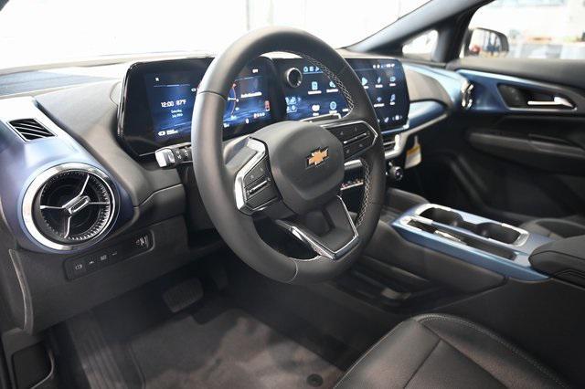 new 2025 Chevrolet Equinox EV car, priced at $38,890