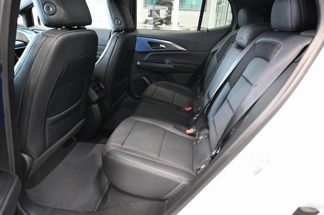 new 2025 Chevrolet Equinox EV car, priced at $38,890