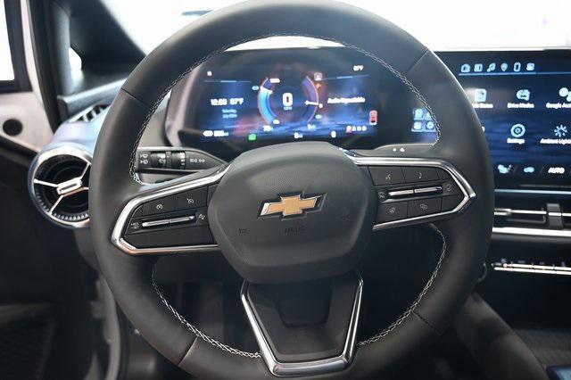 new 2025 Chevrolet Equinox EV car, priced at $38,890