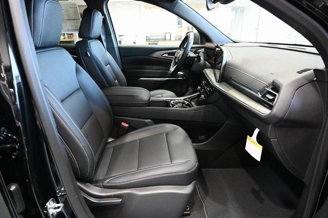 new 2025 Chevrolet Traverse car, priced at $42,795