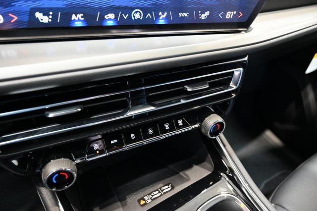 new 2025 Chevrolet Traverse car, priced at $42,795