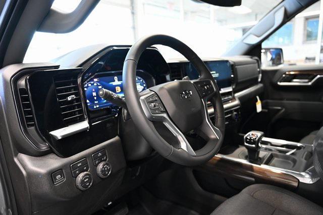 new 2025 Chevrolet Silverado 1500 car, priced at $54,925