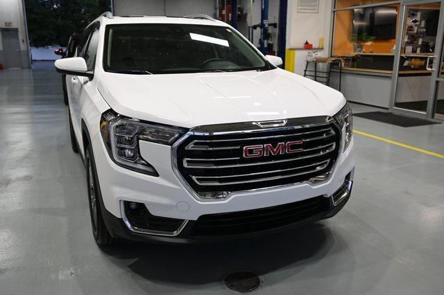 used 2024 GMC Terrain car, priced at $28,500