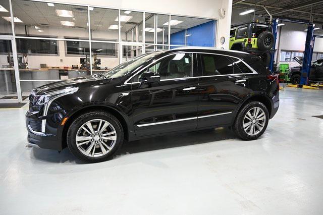 used 2025 Cadillac XT5 car, priced at $46,900