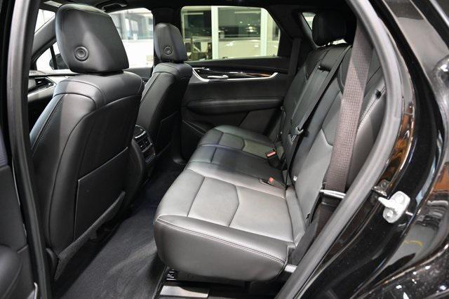 used 2025 Cadillac XT5 car, priced at $46,900