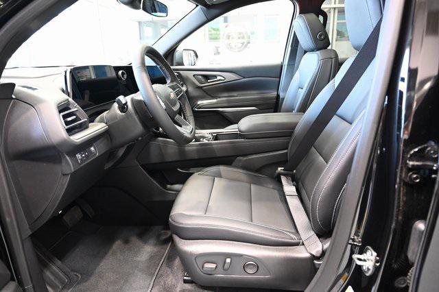 new 2025 Chevrolet Traverse car, priced at $44,945