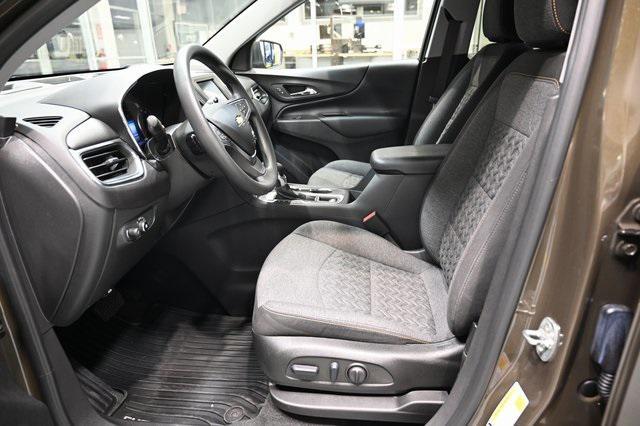 used 2023 Chevrolet Equinox car, priced at $20,900