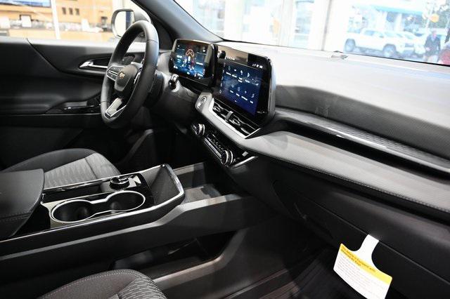 new 2026 Chevrolet Equinox car, priced at $28,495