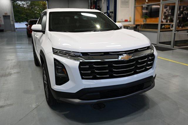 new 2026 Chevrolet Equinox car, priced at $28,495