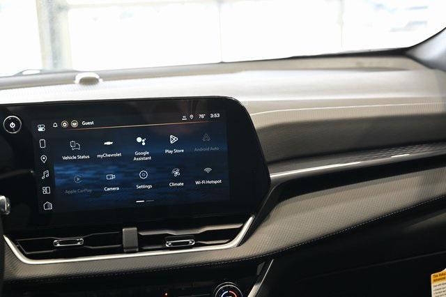 new 2026 Chevrolet Equinox car, priced at $32,980