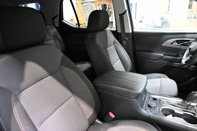 used 2020 Chevrolet Traverse car, priced at $18,500