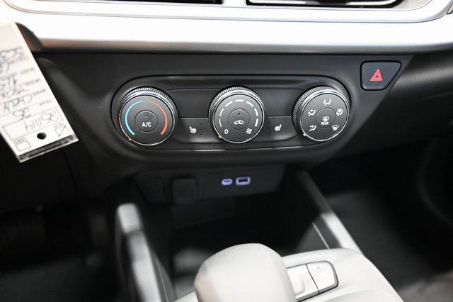 new 2025 Chevrolet Trax car, priced at $20,995