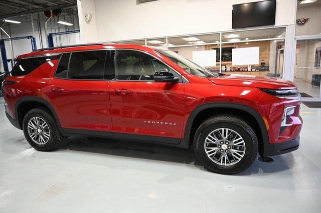 new 2025 Chevrolet Traverse car, priced at $43,495