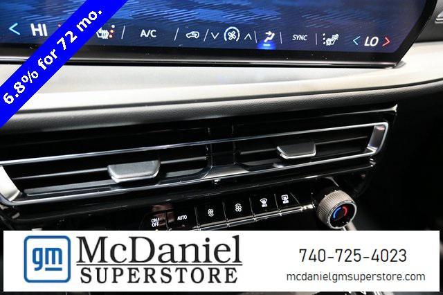 new 2025 Chevrolet Traverse car, priced at $42,995