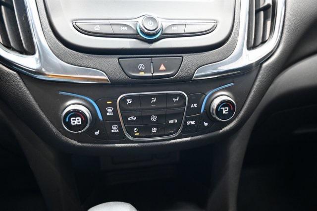 used 2022 Chevrolet Equinox car, priced at $20,900