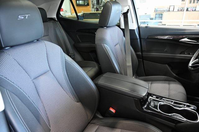 used 2022 Buick Envision car, priced at $26,900
