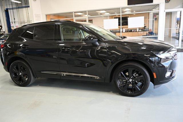 used 2022 Buick Envision car, priced at $26,900