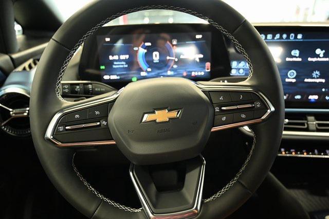 new 2025 Chevrolet Equinox EV car, priced at $36,015