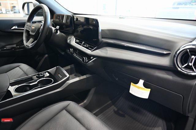 new 2026 Chevrolet Equinox car, priced at $32,440