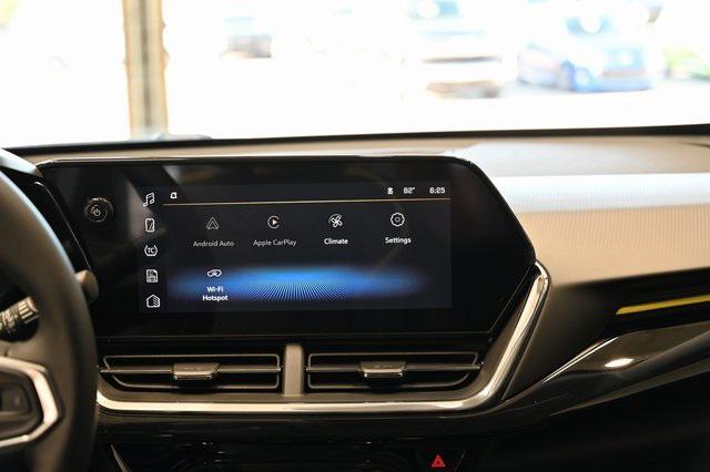 new 2025 Chevrolet Trax car, priced at $25,955