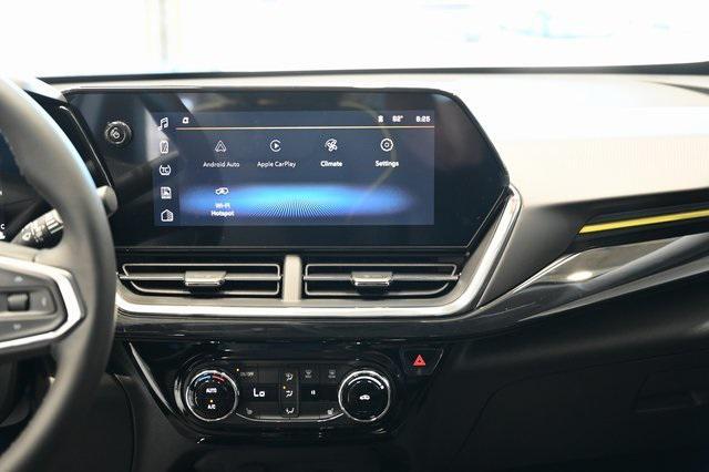 new 2025 Chevrolet Trax car, priced at $25,955