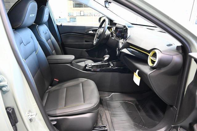 new 2025 Chevrolet Trax car, priced at $25,955