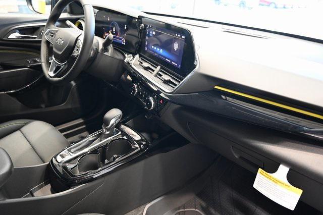 new 2025 Chevrolet Trax car, priced at $25,955