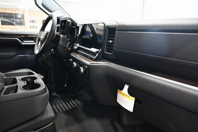 new 2025 GMC Sierra 1500 car, priced at $47,590