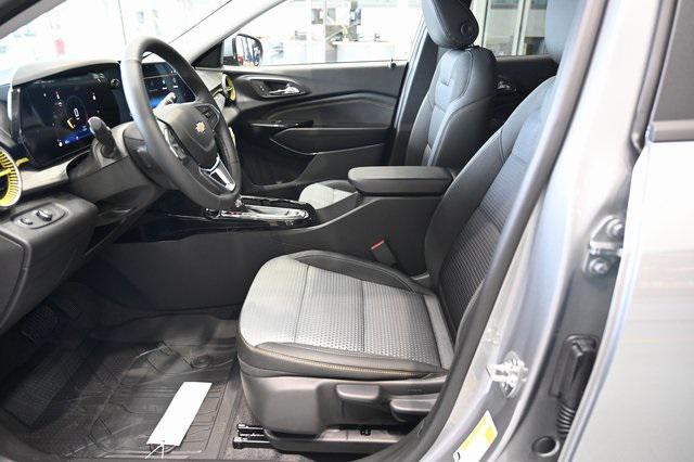 new 2025 Chevrolet Trax car, priced at $24,750